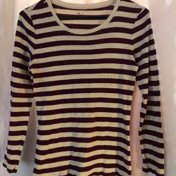 Woman's Light Ultra-Soft Striped Sweater - Picture 1 of 3